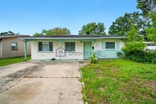 Building Photo - 760 86th Ave N