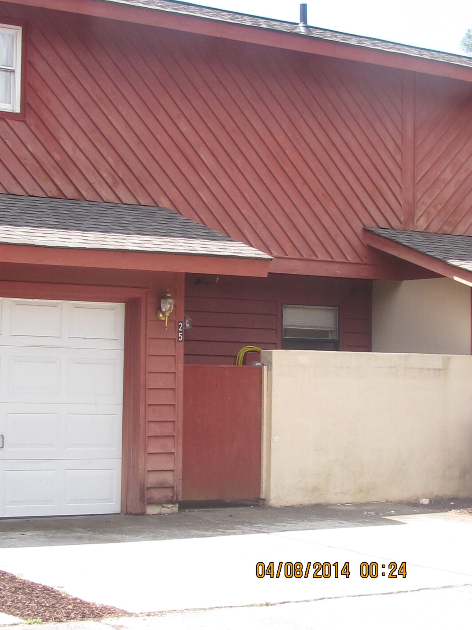 Building Photo - 405 Brown Rd