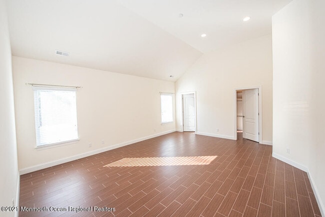 Building Photo - 12 Cindy Ct