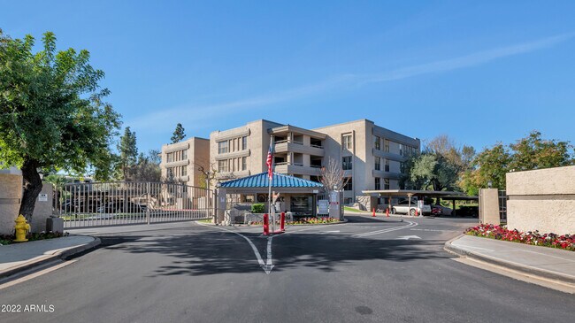 Building Photo - 5136 N 31st Pl