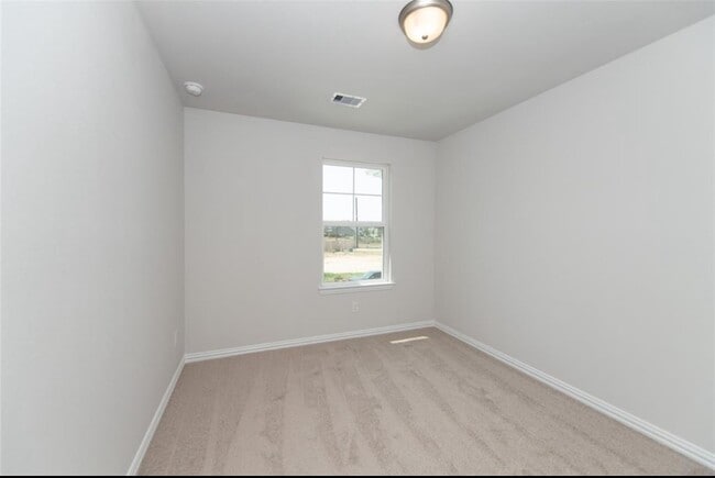 Building Photo - 27930 Western Crk Ct