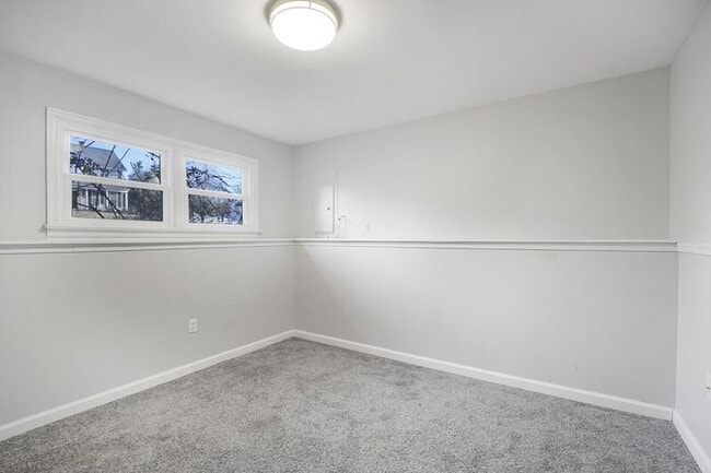 Building Photo - 22 Brown Cir