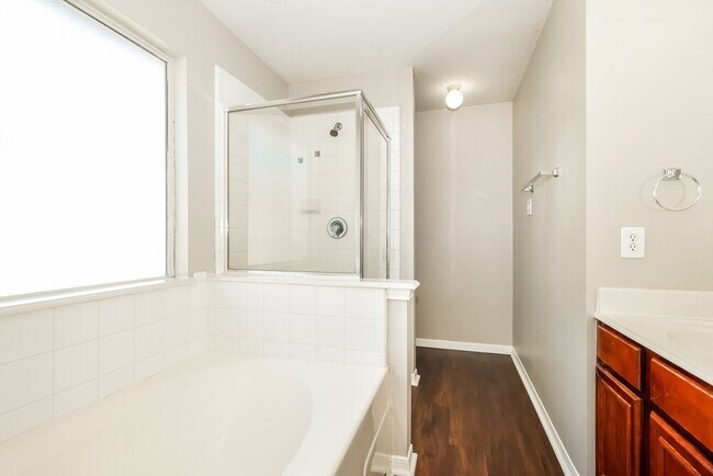 Building Photo - 16207 Imperial Forest Ln