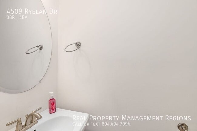 Building Photo - 4509 Ryelan Dr