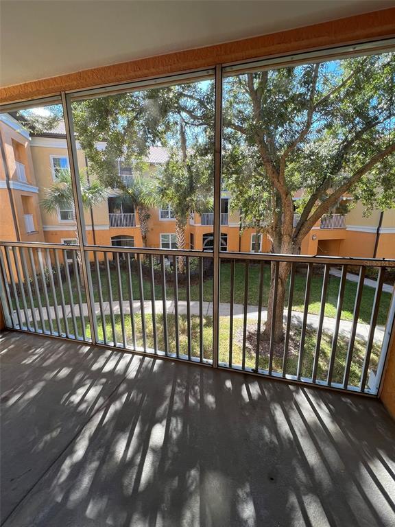 Building Photo - 5471 Vineland Rd