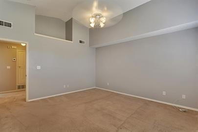 Building Photo - Single story 3 bedroom 2 bath home with REFRIGERATED AIR.