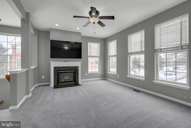 Building Photo - 20863 Cosworth Terrace