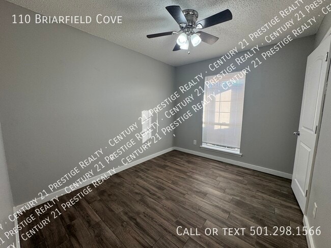 Building Photo - 110 Briarfield Cove