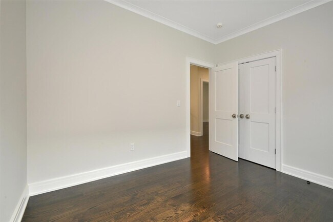 Building Photo - 117 Brown Rd