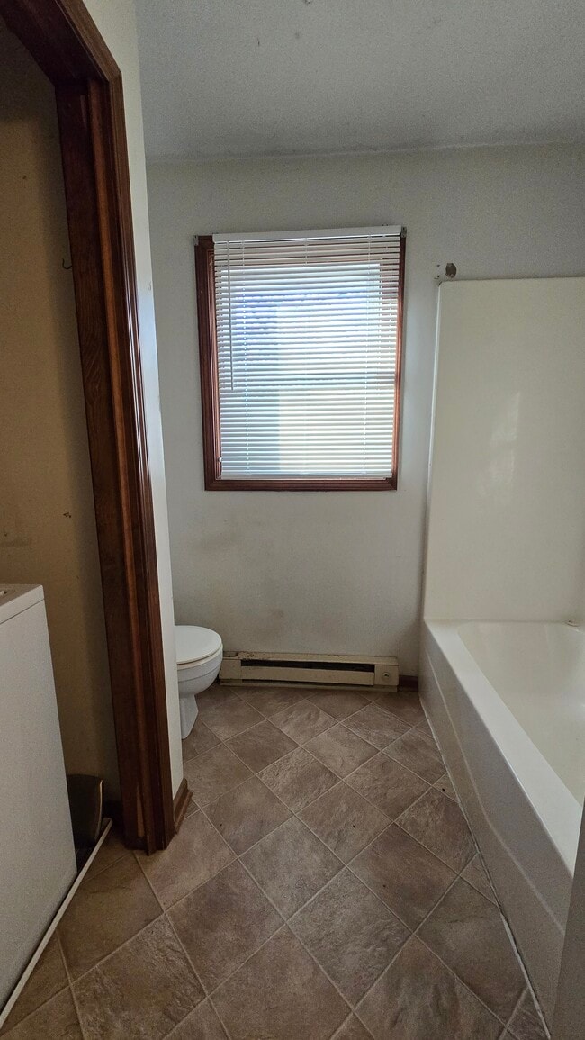 Building Photo - 7th Avenue