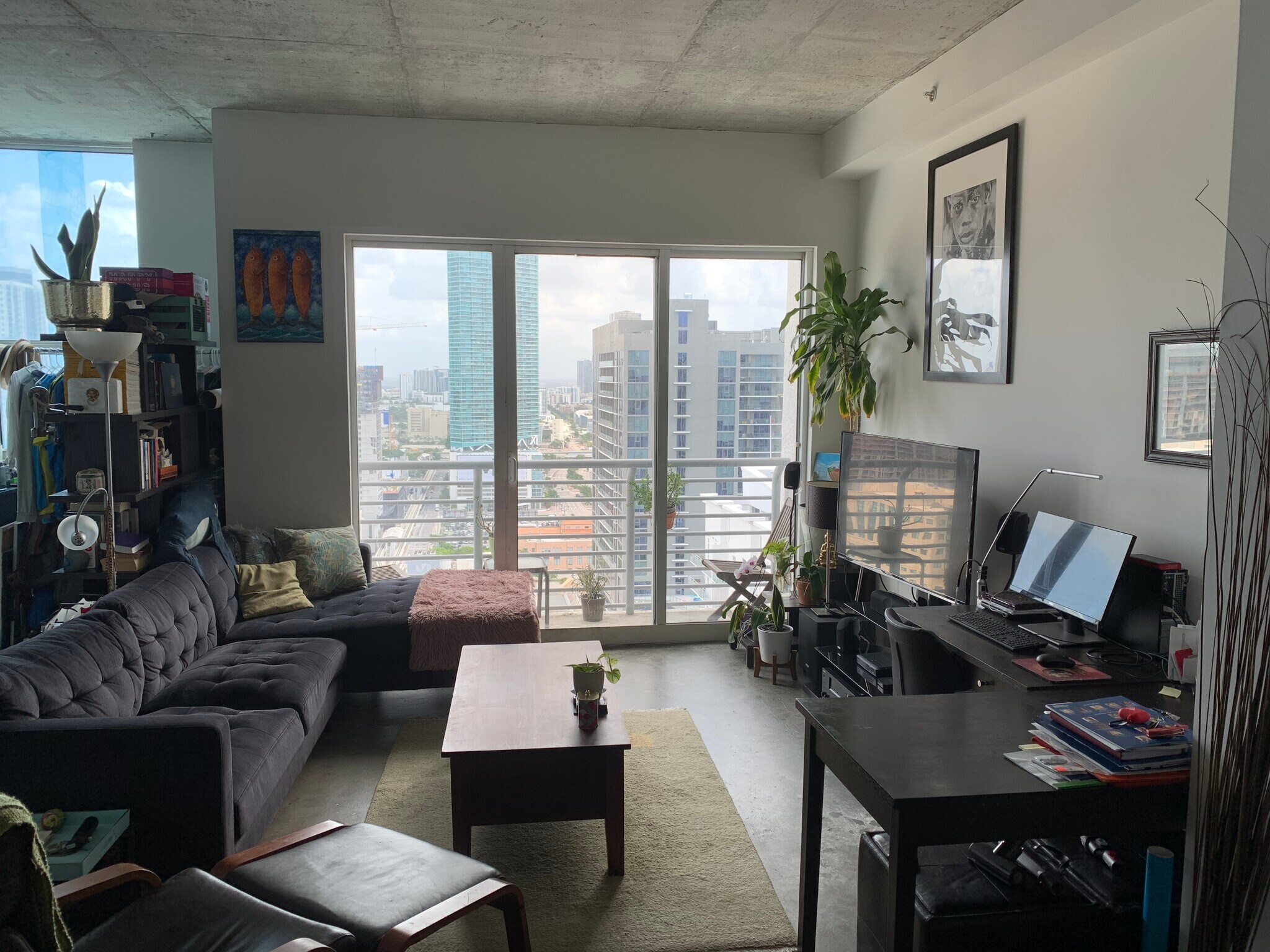 Building Photo - 133 NE 2nd Ave