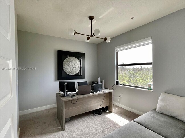 Building Photo - 7825 NW 104th Ave