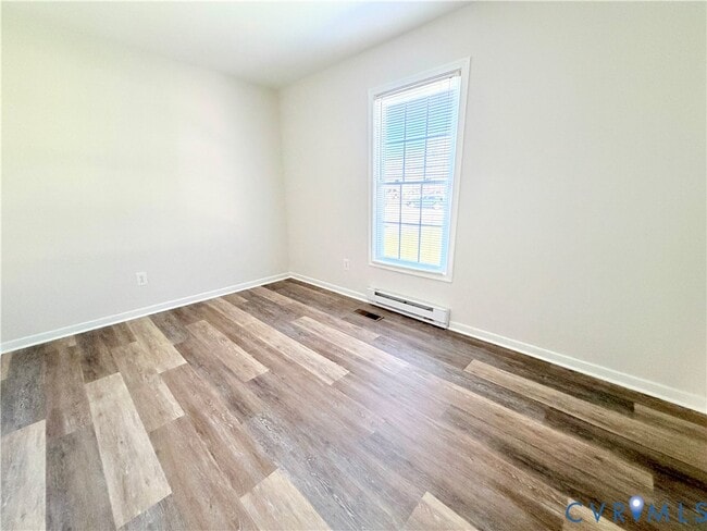Building Photo - 5835 Huntingcreek Dr