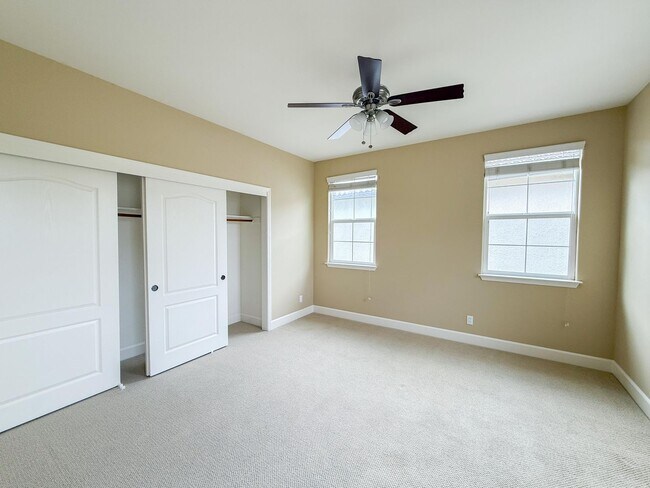 Building Photo - 342 Stanforth Ct
