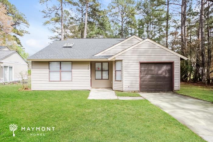 Primary Photo - 228 Jadetree Dr