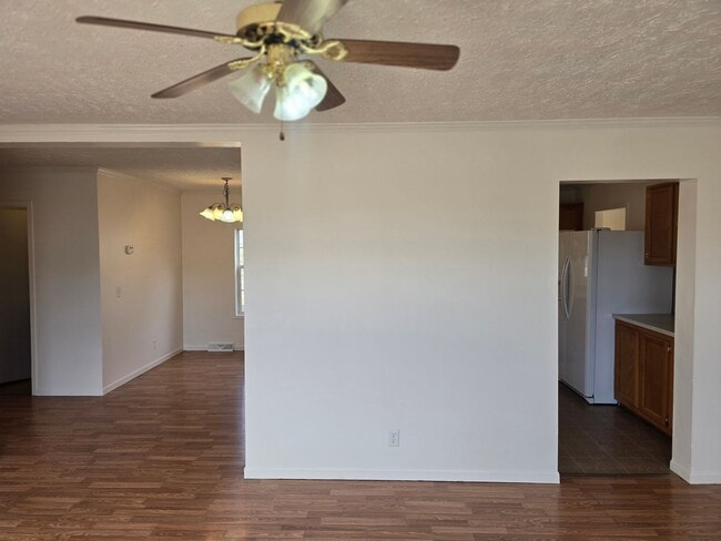Building Photo - 18237 Loyalty Ln