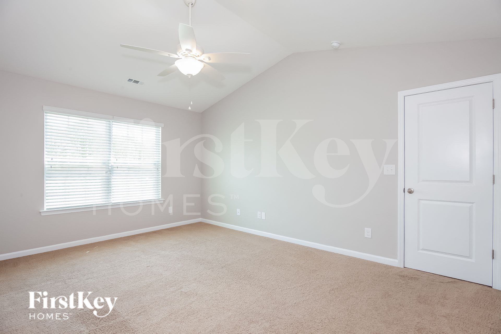 Building Photo - 3004 Apple Orchard Pl