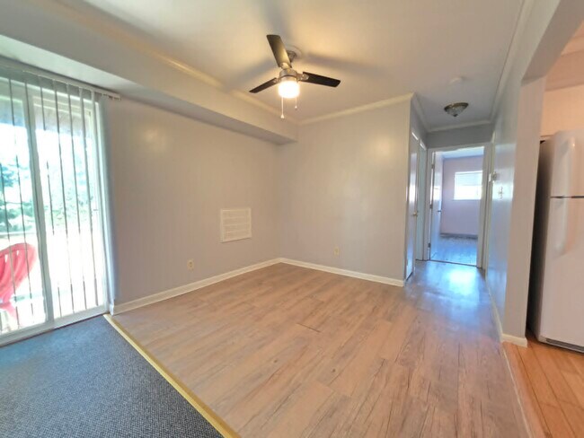 Building Photo - 1010 Adams Ave