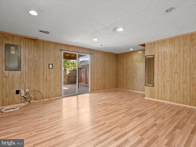 Building Photo - 23 Ivy Oak Ct