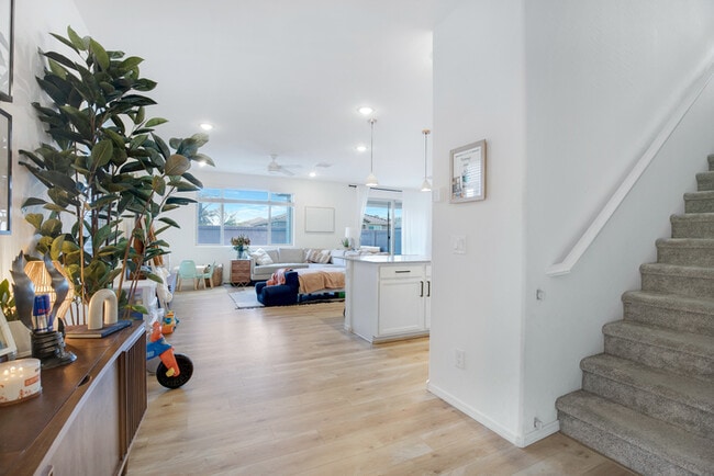 Building Photo - 6815 N 88th Dr