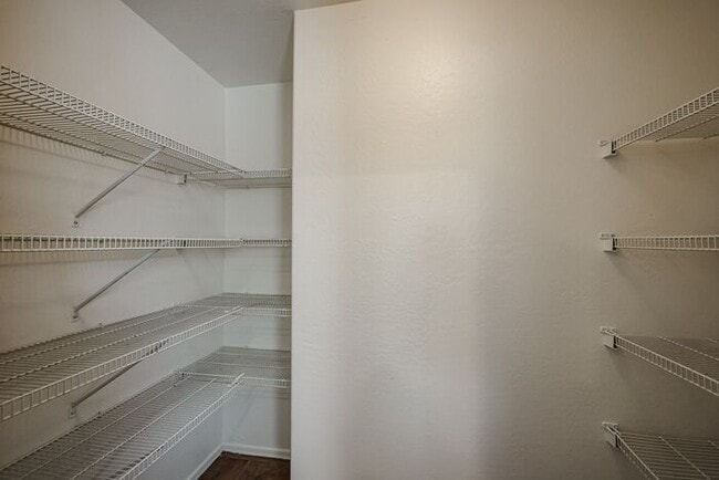 Building Photo - 4 BED 2.5 BATH, 2200+ SFT IN CAMELBACK RANCH, PHOENIX