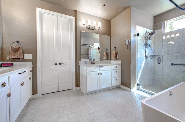 Building Photo - 108 Charming Redbud Ln