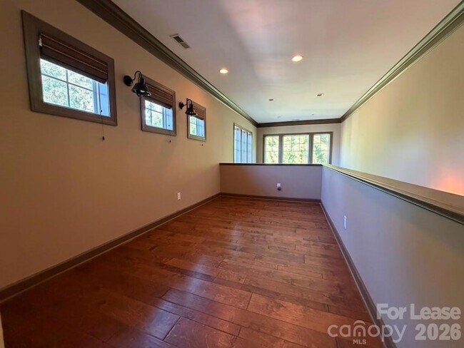 Building Photo - 15124 Sapphire Hill Ln