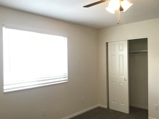 Building Photo - 2861 W 2175 S