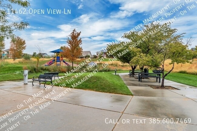 Building Photo - 11462 Open View Ln