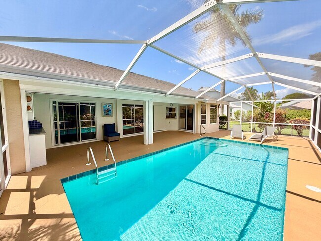 Building Photo - ** BERKSHIRE LAKES ** 3 BED / 2 BATH - SINGLE FAMILY - POOL HOME - GREAT LOCATION! - ANNUAL RENTAL