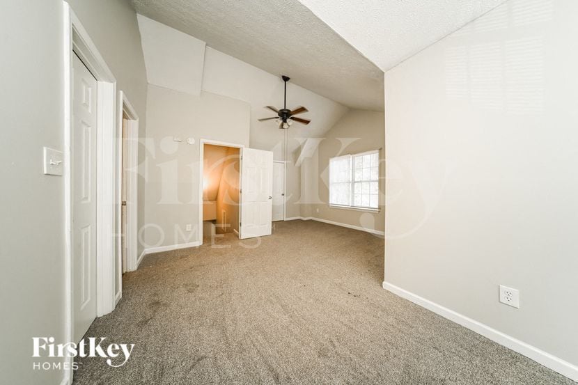 Building Photo - 972 Windwood Ct