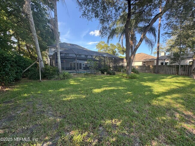 Building Photo - 12402 Mt Pleasant Woods Dr