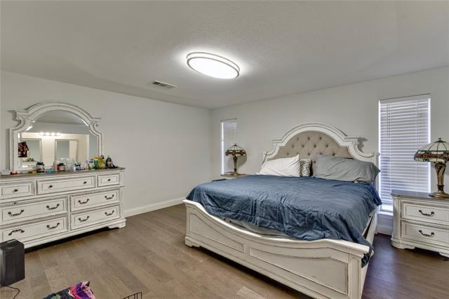 Building Photo - 2001 Newcastle Cir