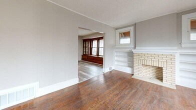 Building Photo - 764 Work Dr