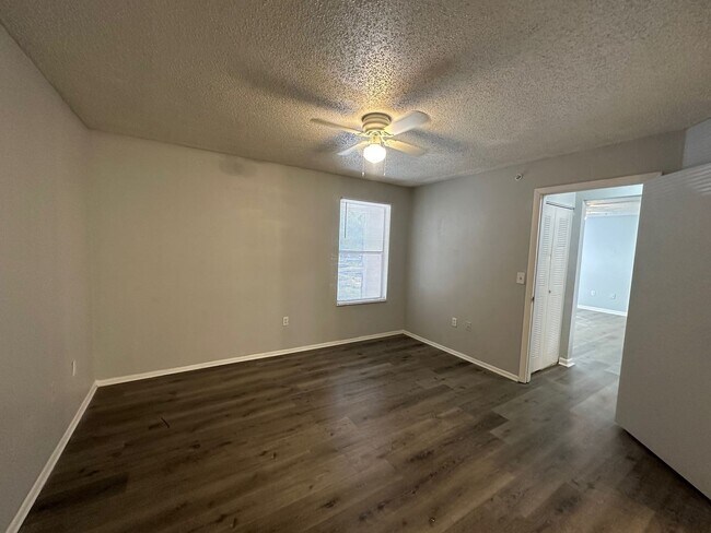 Building Photo - 951 Salt Pond Pl