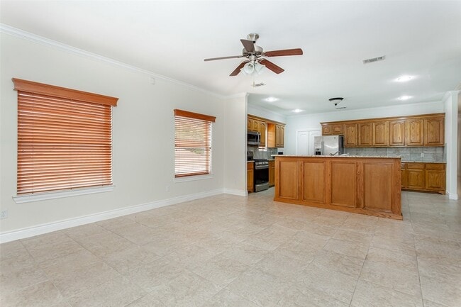 Building Photo - 6149 Vickery Blvd