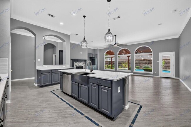 Building Photo - 608 Walnut Hollow Dr