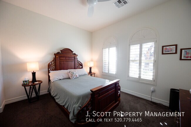 Building Photo - 15646 W Ashland Ave