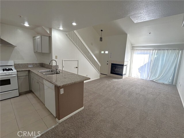 Building Photo - 13133 Le Parc Blvd
