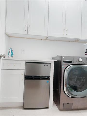 Building Photo - 2417 Flower Petal Rd