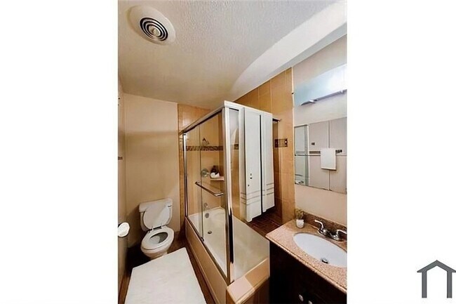 Building Photo - 12916 Bloomfield Ave