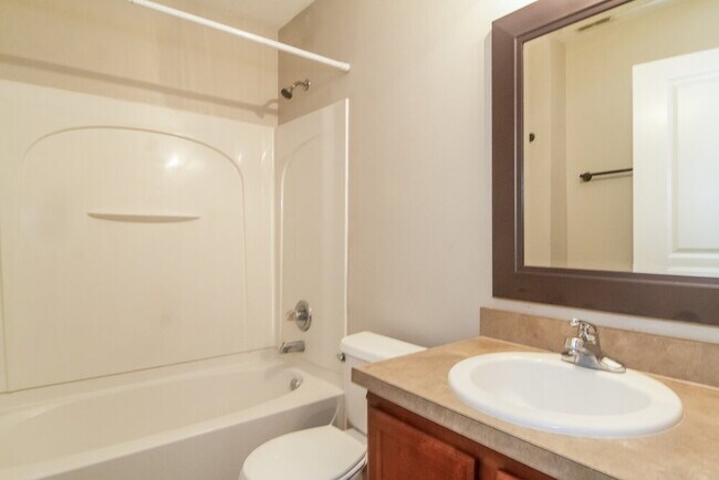 Building Photo - 645 Maya Susan Loop