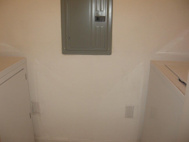 Building Photo - 2309 Renaissance Way