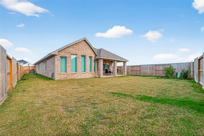 Building Photo - 8619 Gleaming Vlg Wy