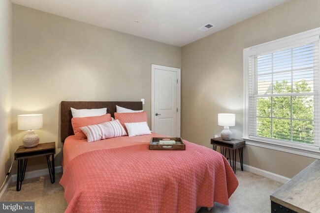 Building Photo - 7820 Early Morning St