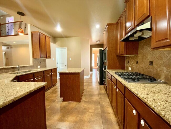 Building Photo - 303 Kati Ln