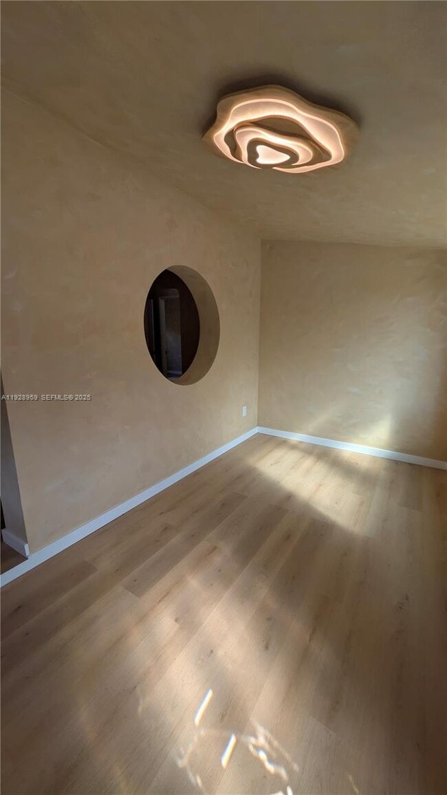 Building Photo - 1431 NW 26th St