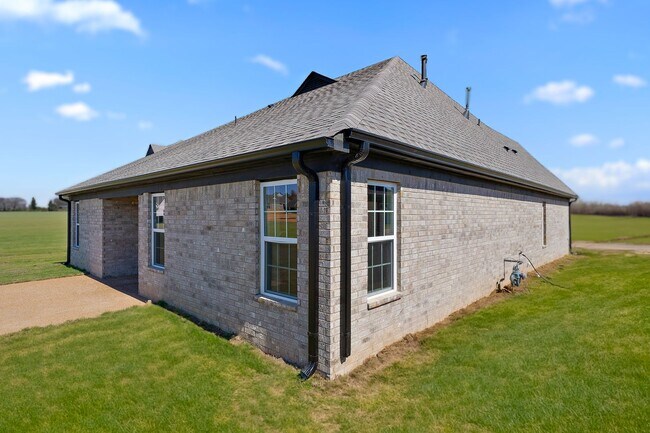 Building Photo - 2194 Julianna Dr