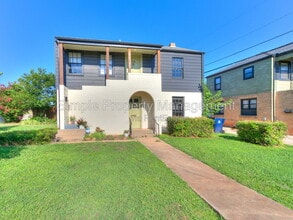 Building Photo - 3715 N Lee Ave