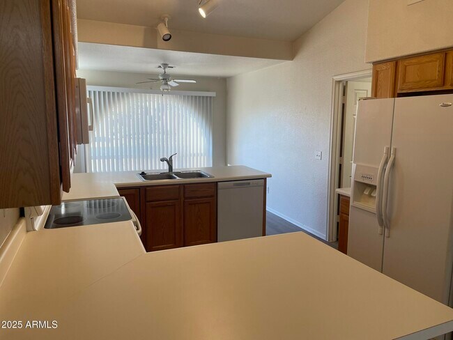 Building Photo - 7118 E Madero Ave